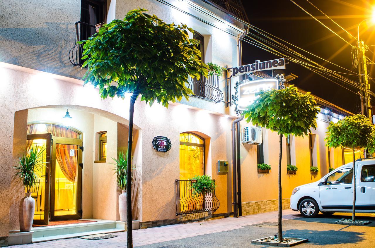 Hotel-Pensiunea Zefir Timisoara Exterior photo